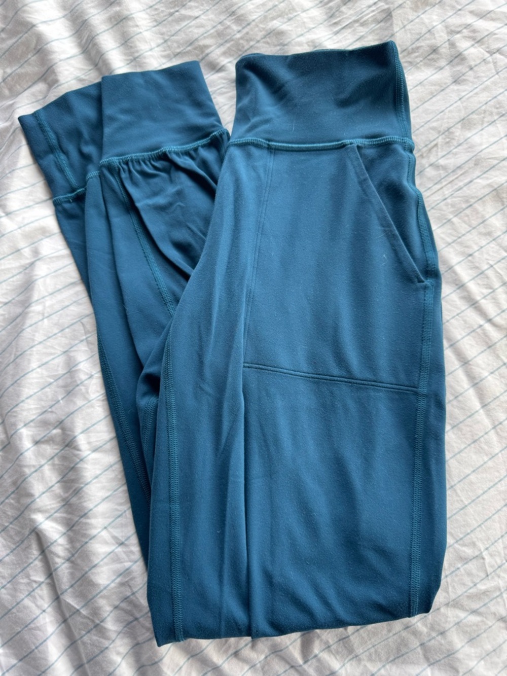 Lululemon Align Joggers size: 2